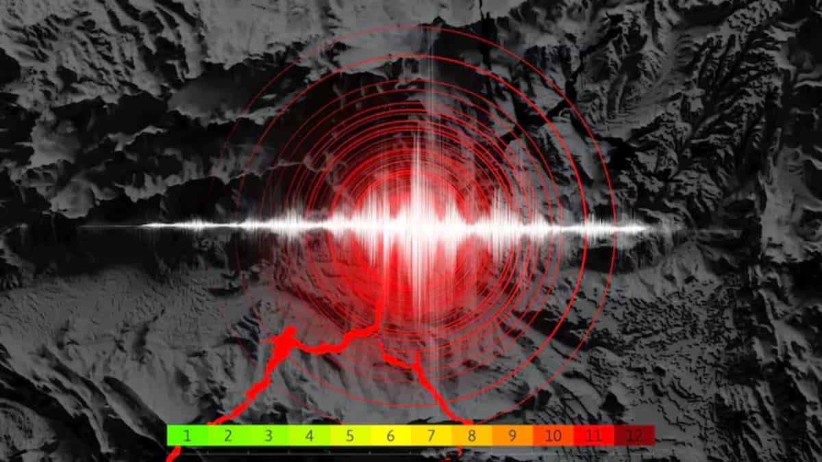 Earthquake Alert: Tremors felt in Delhi NCR, J&K as 5.9 magnitude quake jolts Afghanistan-Tajikistan border
