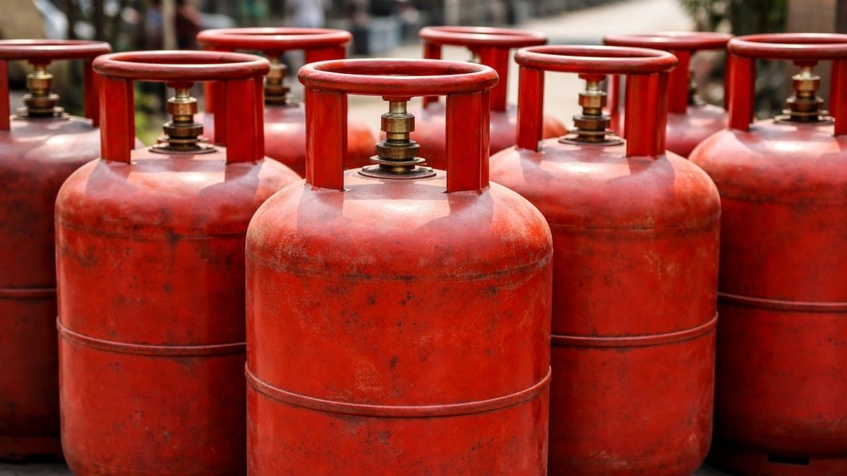 2,500 km LPG Pipelines: 9 projects to draw Rs 12,500 crore, bulk road transport to be phased out by 2030