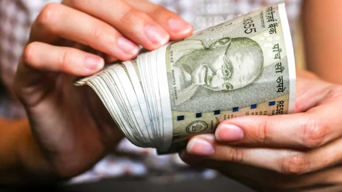 Got EPFO message on Aadhaar FAT? Don’t miss it, you may be eligible for a Rs 15,000 benefit — Here’s how