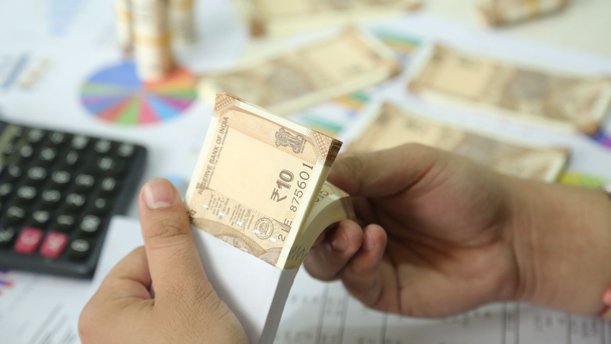 Automate savings and bills Automate savings and bills