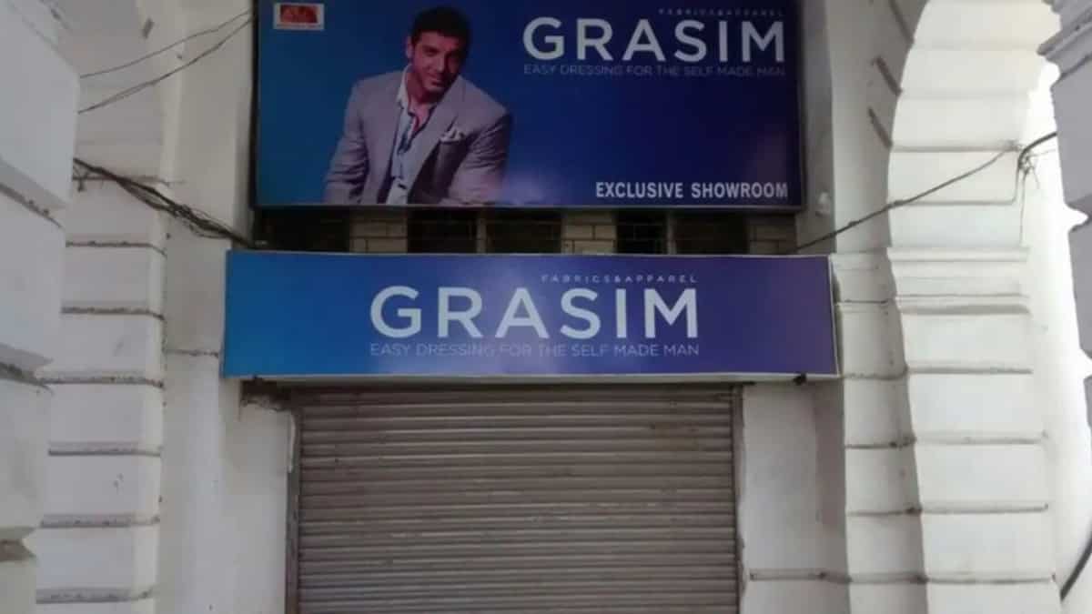 Grasim Industries Q4 Results: Net loss narrows to Rs 163 crore, Rs 10 dividend announced