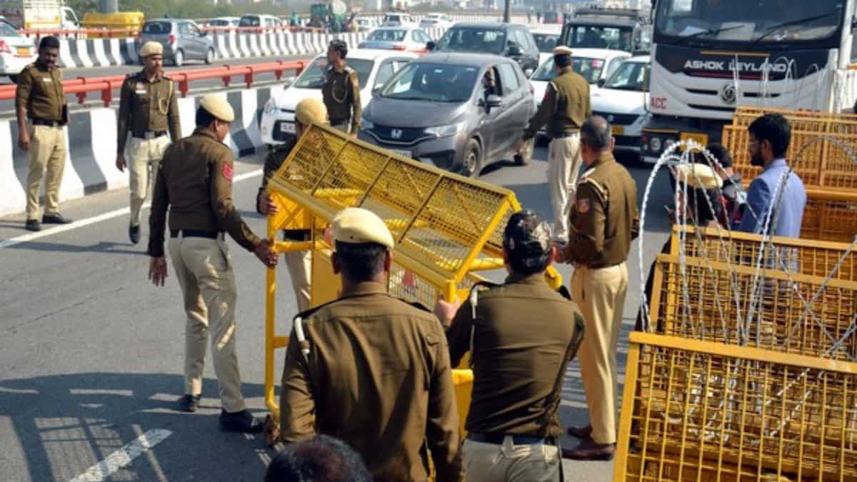 Heading to Old Delhi or Red Fort on May 24? Important traffic diversions to know