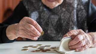 Money worries taking a toll? 4 in every 5 urban Indians feel stressed over it, finds survey