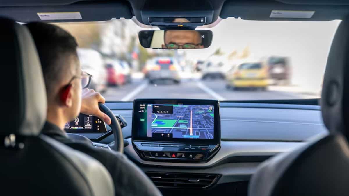 DoT exempts 77–81 GHz automotive radar systems from licensing requirements