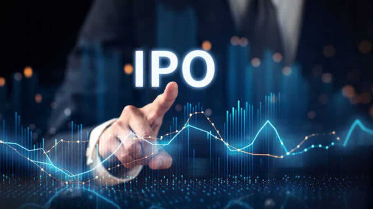 Rs 54.80 Dividend and Right Issue: 7 stocks to trade ex-date on August 27 -- Check full list