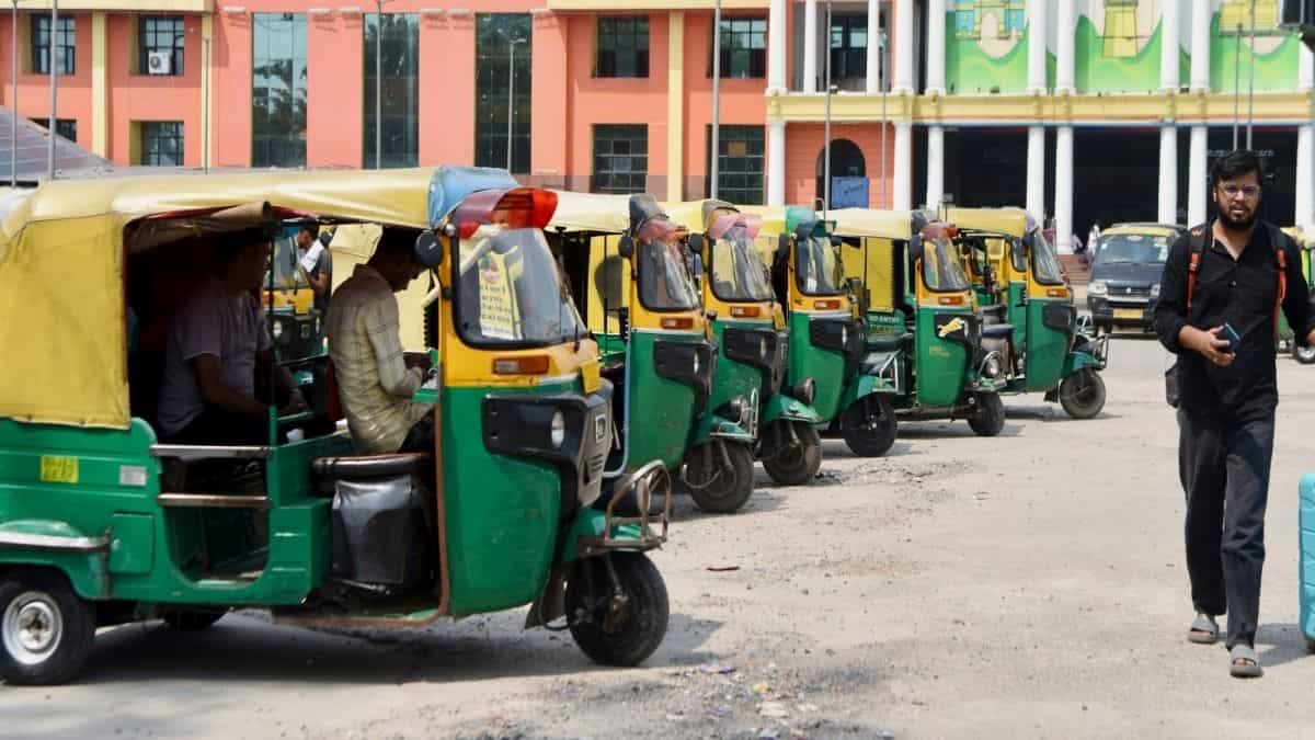 CNG prices in Delhi-NCR rise by Rs 3.89/kg from August 29; Delhi at Rs 86.98, Noida at Rs 111.87, Gurugram at Rs 92.01