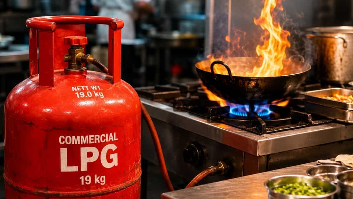 Headline: LPG Rates From Sept 1: Commercial cooking gas becomes dearer by Rs 9.5-10.5 in metros, domestic prices unchanged