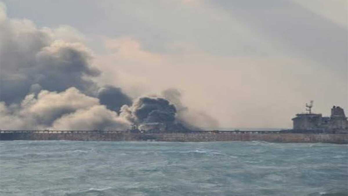 Iran Fuel Tanker Explosion Kills 11 7 Injured US Warns Tehran Amid 