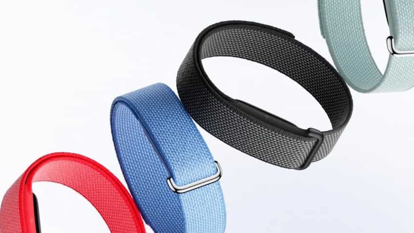 Google Fitbit Air arrives in India as First screenless tracker : heart ...