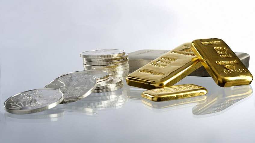 Gold, Silver Price Today: Yellow metal slips Rs 1,400, Grey metal drops ...