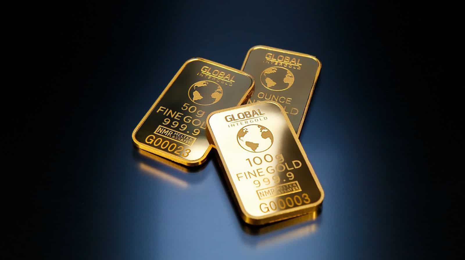 Gold, Silver Price Today (October 27, 2026): Should long-term investors accumulate yellow metal?