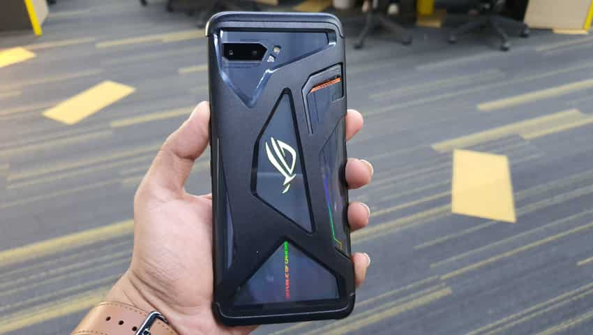 Asus ROG Phone 2 review.