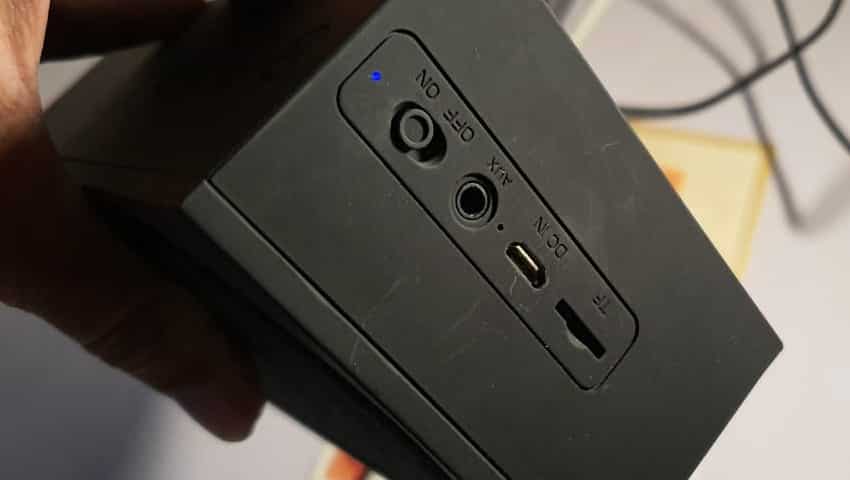 Blaupunkt BT100: Shot on Samsung Galaxy Note 10+.
