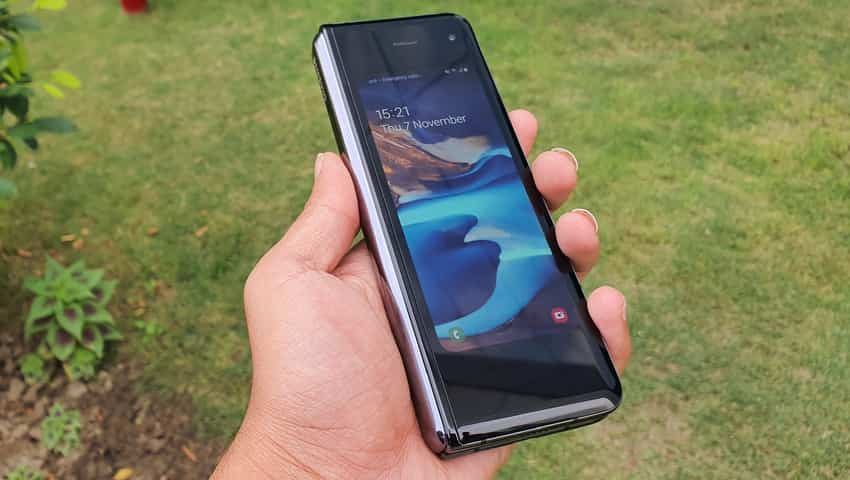 Samsung Galaxy Fold review.