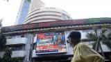 Indian markets follow global cues to open in the red
