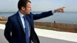 Maverick Macron enters French presidential race