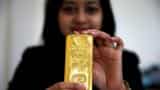 Gold dips ahead of US jobs data, heading for weekly loss