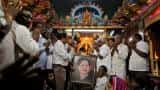 Amma dies, Chennai shuts down all ops
