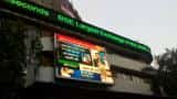 Market consolidates, Union budget takes spotlight