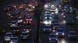 Govt considers use of private cars for ridesharing taxis to curb traffic