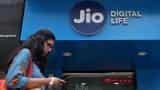 Indian telecom stocks fall after Jio cuts tariffs