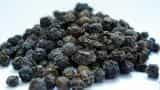 Select spices fall on subdued demand