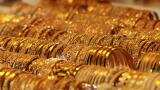 Gold price in India: Yellow metal tumbles as global value sink on stronger dollar