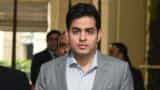 Mukesh Ambani's son Akash to wed his schoolmate Shloka Mehta in Dec Mukesh Ambani's son Akash to wed his schoolmate Shloka Mehta in Dec