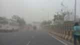 Dust storm hits Delhi near midnight; light rain, lightning strike thereafter Dust storm hits Delhi near midnight; light rain, lightning strike thereafter