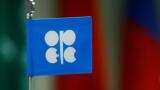 Oil sinks further as OPEC and Russia look to raise output
