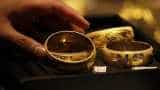 Investing in gold? Stop! You may lose your hard-earned money Investing in gold? Stop! You may lose your hard-earned money