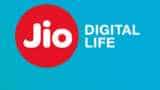 Reliance Jio Diwali 100% Cashback Offer: You can get effectively &#039;free&#039; 1.5 GB/day 4G data for a year; Here&#039;s how