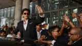 Shah Rukh Khan showers love on Air India, &#039;unofficial&#039; appointment made!