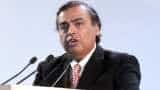 Reliance Industries chief Mukesh Ambani to be India&#039;s 1st Internet tycoon?
