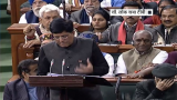 Budget 2019: When LK Advani reminded Piyush Goyal of 'Uri: The Surgical Strike' during presentation Budget 2019: When LK Advani reminded Piyush Goyal of 'Uri: The Surgical Strike' during presentation