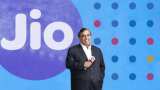 Reliance Jio to become India&#039;s no.1 telecom operator this year - What Bernstein and Credit Suisse reports say