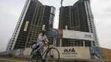 Singapore govt sells 6.8 cr DLF shares for Rs 1,298 cr, plunging realty major&#039;s stock over 8 pct 