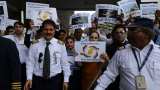 Jet Airways pilots, engineers joining SpiceJet at 30-50% pay cut Jet Airways pilots, engineers joining SpiceJet at 30-50% pay cut