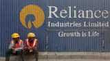 RIL Q4 Results: Reliance Industries clocks 10% rise in Q4FY19 PAT, takes home Rs 10,362 cr; Reliance Retail, RJio bag profits RIL Q4 Results: Reliance Industries clocks 10% rise in Q4FY19 PAT, takes home Rs 10,362 cr; Reliance Retail, RJio bag profits