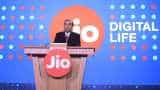 Jio attracts Softbank: Japanese Bank may invest $2-3 billion in Mukesh Ambani's RJio's deleverages business Jio attracts Softbank: Japanese Bank may invest $2-3 billion in Mukesh Ambani's RJio's deleverages business