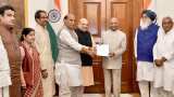 Narendra Modi cabinet: Ahead of swearing-in, senior BJP leaders meet Amit Shah Narendra Modi cabinet: Ahead of swearing-in, senior BJP leaders meet Amit Shah