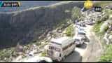 Gridlocks leave tourists stranded for hours at Manali-Rohtang highway Gridlocks leave tourists stranded for hours at Manali-Rohtang highway