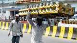 Ashadhi Ekadashi: Mumbai dabbawalas on 2-day leave for Pandharpur pilgrimage Ashadhi Ekadashi: Mumbai dabbawalas on 2-day leave for Pandharpur pilgrimage