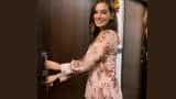 Bollywood actress Evelyn Sharma moves into new flat in Mumbai
