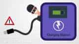 SBI Alert! Do you charge your smartphone in these places? Beware, fraudsters can steal your money; save yourself, do this 