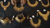 Gold price jumps Rs 400 on wedding season demand Gold price jumps Rs 400 on wedding season demand