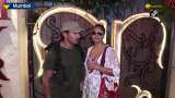 Deepika Padukone, Bipasha Basu spotted in Mumbai