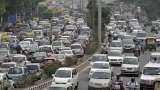 Coronavirus in Delhi: Huge traffic jams at borders despite lockdown