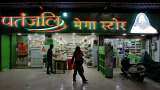 Baba Ramdev-led Patanjali to raise Rs 250 cr through debentures Baba Ramdev-led Patanjali to raise Rs 250 cr through debentures