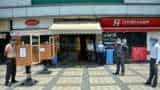 Corona impact: Confederation of All India Traders demands de-sealing of Delhi shops Corona impact: Confederation of All India Traders demands de-sealing of Delhi shops